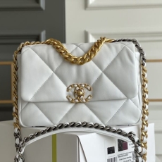 Chanel 19 Bags